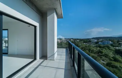 Apartamento duplex com três quartos no mariscal em bombinhas sc