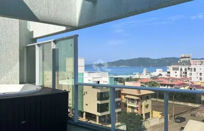 Cobertura duplex(apartamento) com três dormitórios em mariscal bombinhas/sc