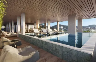 Cobertura com tres suites a 50 metros da praia de mariscal em bombinhas sc