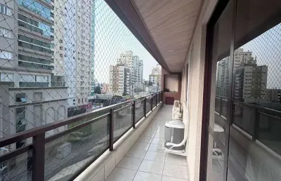 Apartamento três dormitórios na meia praia em itapema sc