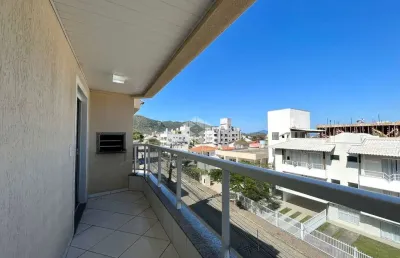 Apartamento muito bem localizado no bairro de canto grande