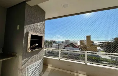 Apartamento com excelente localização na praia de bombas