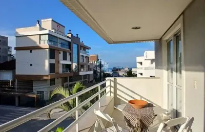 Apartamento a poucos passos do mar  no mariscal em bombinhas sc