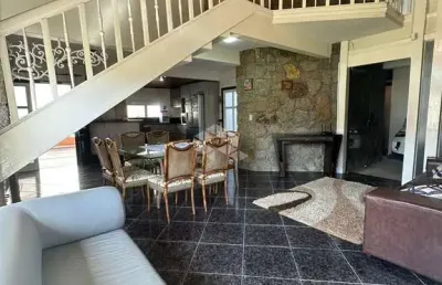 Casa em condomínio fechado com 5 quartos à venda na Espinheira, 61, Canto Grande, Bombinhas