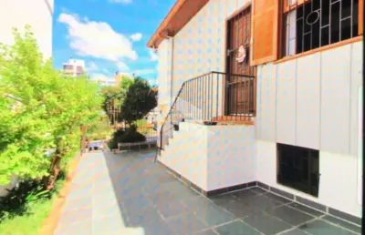 Casa 3 dormitórios,  247 m2 privativos, 2 vagas, bairro petrópolis, porto alegre - rs