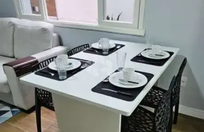 Apartamento com 2 quartos à venda na Benjamin Constant - De 1327 A 1721 - Lado ÍMpar, 1695, São João, Porto Alegre