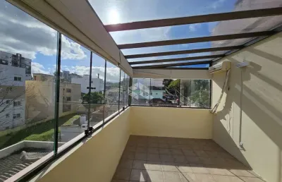 Cobertura duplex, 3 dormitórios, 1 suíte, garagem para 2 veículos, centro, santa maria
