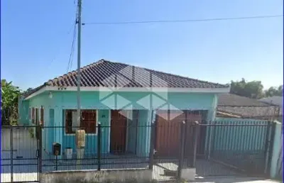 Casa com 3 quartos e 2 suítes no bairro renascença - santa maria
