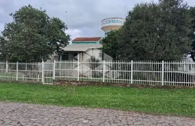 Casa de esquina com 03 dormitórios a venda na rua doutor david rubinstein 4 camobi santa maria rs