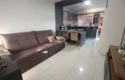Casa à venda  com 2 quartos e 1 suíte no bairro parque pinheiro machado  em santa maria rs