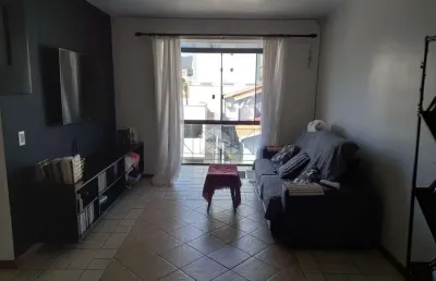 Apartamento 2 dormitórios à venda no bairro menino jesus, santa maria - rs