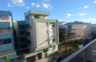 Amplo apartamento à venda com 3 quartos no bairro nossa senhora de fátima em santa maria rs