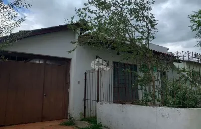 Casa de 3 dormitorios 1 suite á venda no bairro camobi, próximo a ufsm. santa maria, rs.