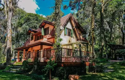 Casa em condomínio fechado com 4 quartos à venda na Rua Prefeito Waldemar Frederico Weber, 1815, Mato Queimado, Gramado
