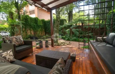 Apartamento com 3 suítes, 176,99m² privativos, 4 vagas, no bairro planalto em gramado