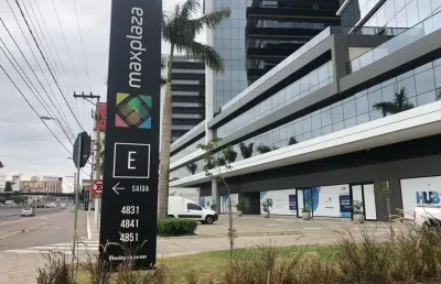 Sala comercial à venda na Avenida Getúlio Vargas, 4713, Marechal Rondon, Canoas