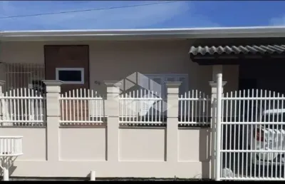 Casa com 3 quartos à venda na A Seis, 3, Guajuviras, Canoas