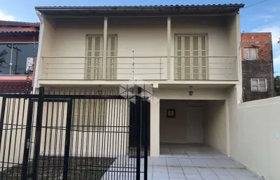 No mato grande, sobrado pronto para morar com 3 quarto/dormitórios