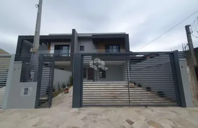 Casa duplex de alto padrão, 229m² localizado no bairro moinhos de vento em canoas!
