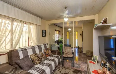 Casa térrea, 3 dormitórios, 2 banheiros, 3 vagas, churrasqueira, piscina, no bairro fátima/canoas. aceita minha casa minha vida, financiamento e fgts.
