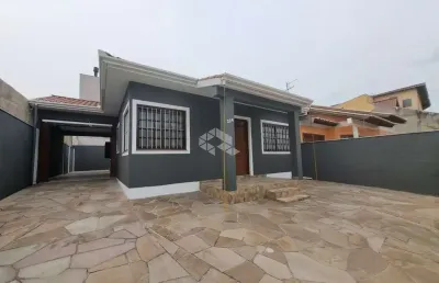 Casa térrea à venda em canoas, bairro moinhos de vento, com 2 dormitórios, financiamento e espaço para toda a família