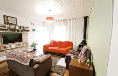 Terreno 11x55 com 2 casas de 2 dormitórios, vaga garagem 5 carros proximo park shopping  e mercados