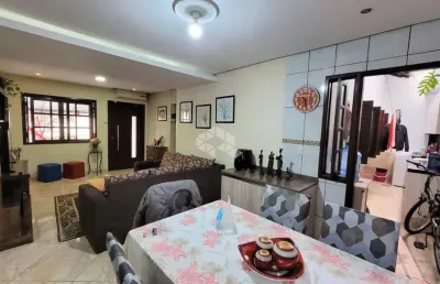 Casa de 80,00m² privativos, com três dormitórios uma suíte, sala,cozinha, 2 vagas de garagem cobertas, e três banheiros, no bairro são josé/canoas