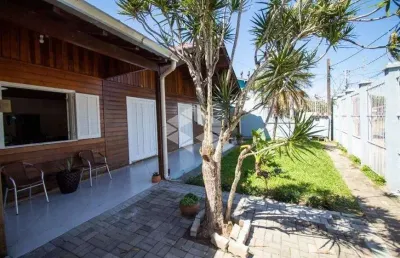 Casa térrea com 4 dormitórios/quartos no bairro igara
