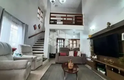 Casa/sobrado, 4 dormitórios, 1 suíte e 2 vagas,  moinhos de vento, canoas