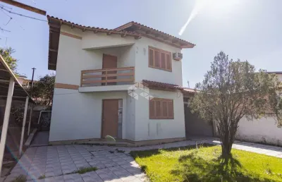 Sobrado/casa com 3 dormitórios/quartos localizado no bairro igara em canoas/rs