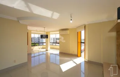 Apartamento com 2 dormitórios, 1 suíte, 1 vaga coberta no centro de canoas