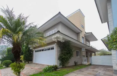 Casa em condomínio, 3 suites e pátio amplo, marechal rondon
