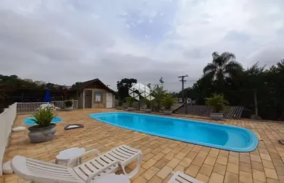 Apartamento c/ 2 dormitórios,semimobiliado,box exclusivo, piscina, quiosque,salão de festas,portaria,próximo da feevale campos 2, bairro vila nova,nh
