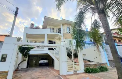 Casa 298m² sendo 3 quartos,sacadas, lareira, suíte, escritório, piscina e salão de festas ao lado do park shopping. aceita financiamento e uso fgts.