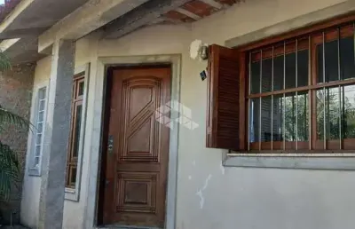 Casa com 2 quartos à venda na Rua dos Guatambus, 43, Igara, Canoas