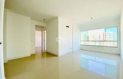 Apartamento 2 dormitórios, 1 suíte , frente , com vista privilegiada para a praça, zona nova ,capão da canoa