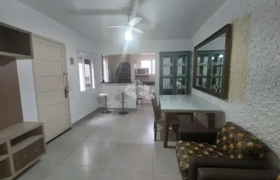 Apartamento com 3 dormitórios, suíte master e sacada aberta próximo ao centro!