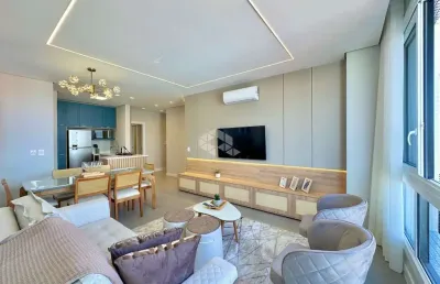 Apartamento mobiliado e decorado, com 3 quartos (1 suíte), no bairro navegantes, em capão da canoa/rs.