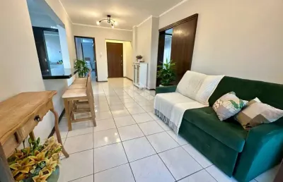 Apartamento 03 dormitórios, 02 suítes, mobiliado e decorado, em capão da canoa/rs.