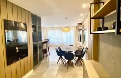 Apartamento 02 suítes, 95 m² área privativa, mobiliado, no bairrro navengantes, em capão da canoa/rs.