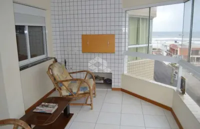 Apartamento 02 dormitórios ,01 suíte, vista eterna e uma quadra do mar. capão da canoa