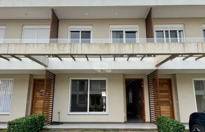 Sobrado geminado mobiliado e decorado 4 dormitórios condominio fechado