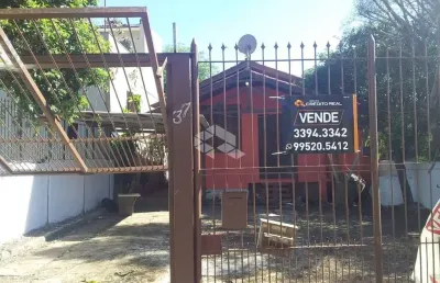 Casa com 2 quartos à venda na Rua Atenas, 37, Morro Santana, Porto Alegre