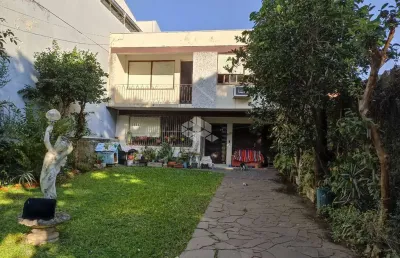 Casa com 5 quartos à venda na Rua Serro Azul, 1039, Santa Maria Goretti, Porto Alegre
