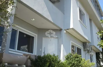 Casa em condomínio fechado com 4 quartos à venda na Rua Doutor Campos Velho, 1245, Cristal, Porto Alegre