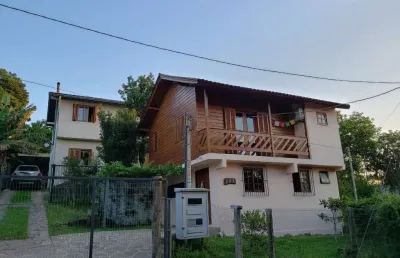 Casa com 3 quartos à venda na Estrada das Furnas, 111, Vila Nova, Porto Alegre