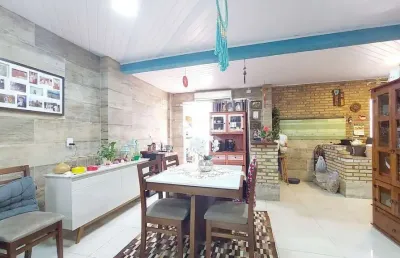 Casa com 3 quartos à venda na Rua Martim Ferreira de Carvalho, 374, Sarandi, Porto Alegre