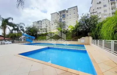 Apartamento mobiliado à venda, com 2 dormitórios, sacada, elevador, vaga de garagem e infra completa