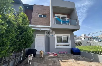 Sobrado 3 dormitórios sacada churrasqueira e piscina no lagos de nova ipanema zona sul poa