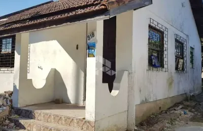 Terreno a venda com 11m de frente por 29 m de fundos no bairro cavalhada